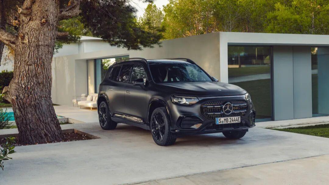 奔驰推出全新GLB，但目前仅提供纯电版本