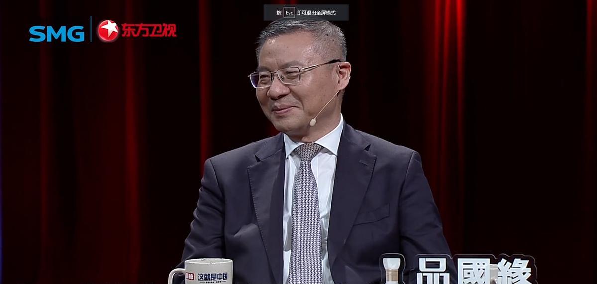 /不装了，新加坡前外长杨荣文表示，若必须选边站，新加坡会站到美国一边！6月10日