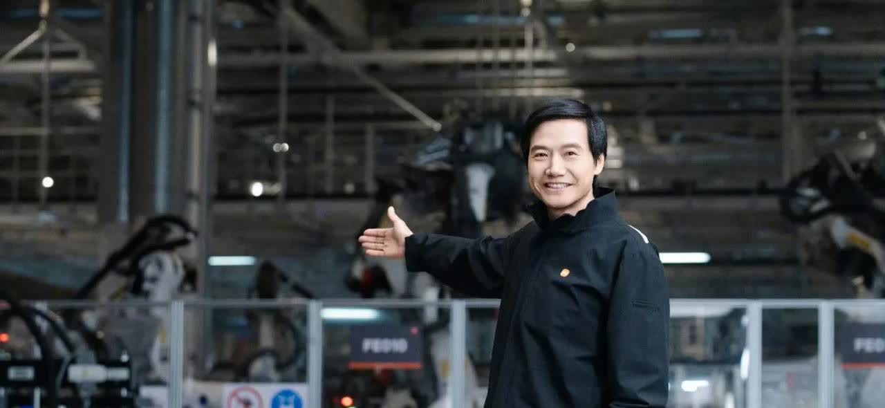 雷军说了，小米要做全球前五的车企，那就必然要做10万价位的车。
难道小米能只靠
