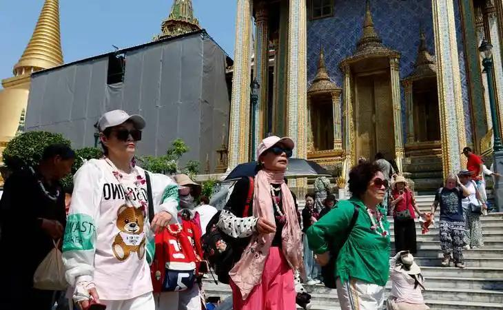 30多万泰国人涌入中国，却打着旅游的“幌子”，实则另有目的！不吃美食，不参观景点