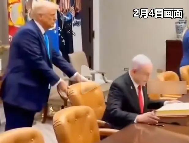 特朗普给纳塔尼亚胡推椅子，却被日本给骂疯了。日本看到表示，我们也不反击美国关税，