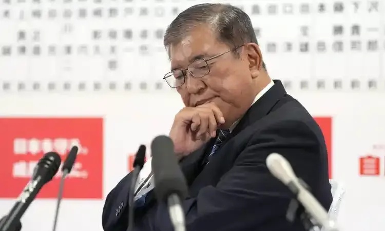 石破茂又被逼宫要求下台了，日本政坛真是风云变幻啊！



最近的自民党参议院选举