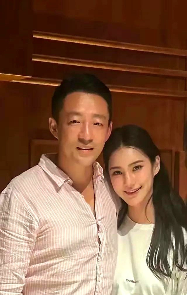 汪小菲取消婚礼引争议











天哪！汪小菲和马小梅的婚礼居然取消了