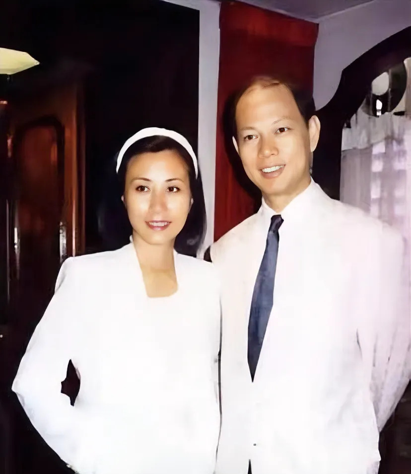 汪明荃的两段婚姻故事











天哪！你能相信吗？汪明荃年轻的时候竟