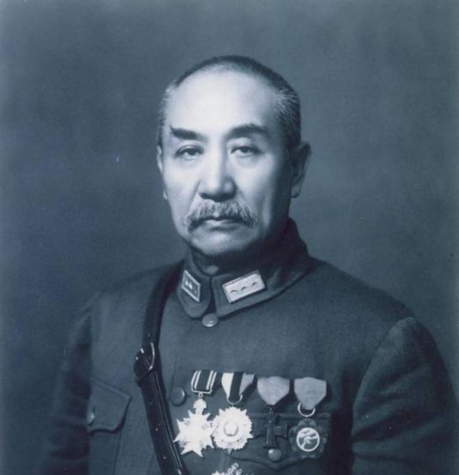 1945年10月，阎锡山的秘书李蓼源正在办公室处理事务时，突然被带走。车子一路驶