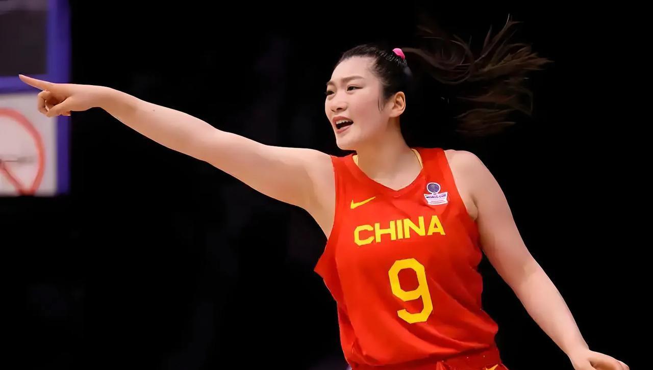 女篮半决赛我们最想念的一个人，
应该就是她了吧
有的人因为存在体现价值，
有的人