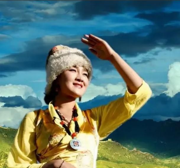 降央卓玛机场哺乳事件





“被迫”公开哺乳，降央卓玛被推上舆论的风口浪尖，