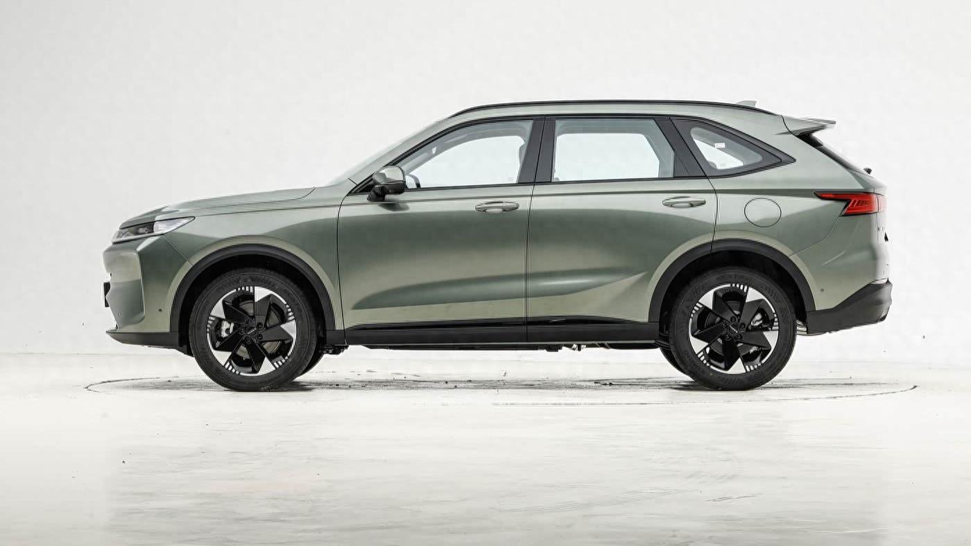 两款2025年年底上市的国产燃油SUV