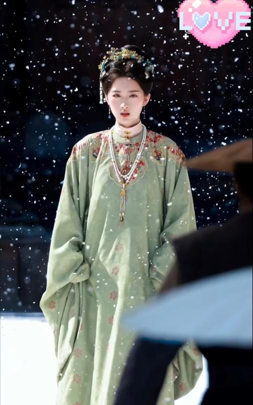 #邓恩熙好适合古装#邓恩熙《花开锦绣》路透