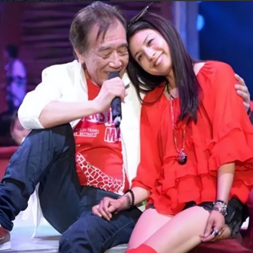 当年，67岁的歌坛大哥张帝，娶了兄弟的女儿张馨茹，虽然两人相差33岁但是张馨茹已