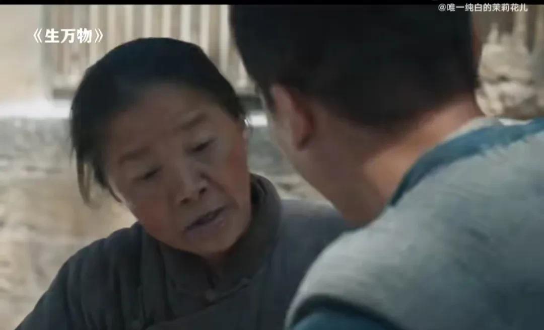 #生万物# 真的太有感染力了！剧情里的故事让人一会儿哭懵一会儿笑晕，连剧里的方言