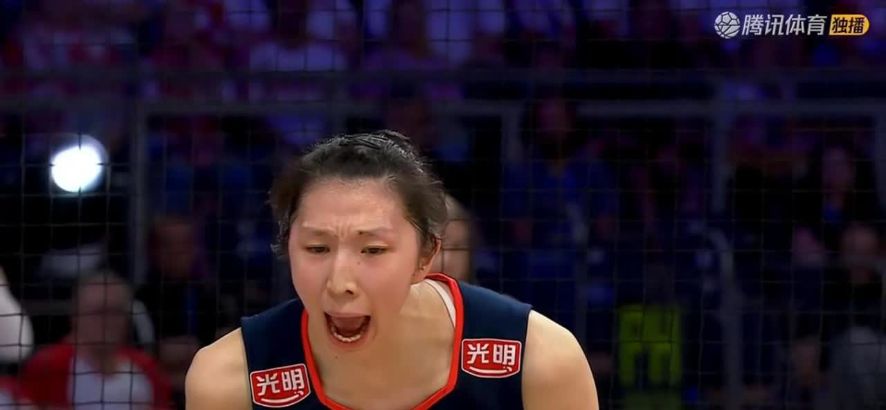 吴梦洁打得嗨，中国女排变化很惊人，波兰队自大压力太大

即便蔡斌时期，是中国