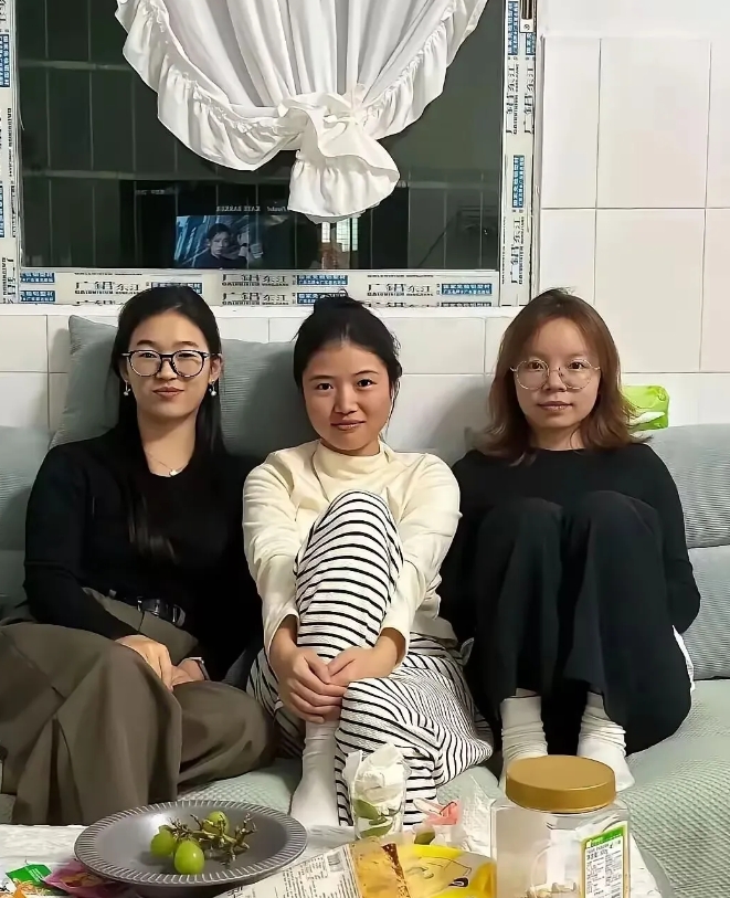 彩礼都是30W，如果是你，你会选哪一个？