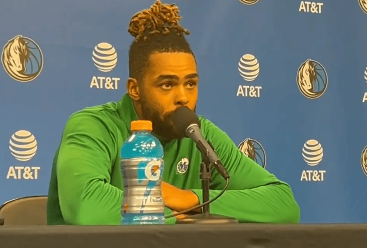 NBA常规赛，独行侠139-129战胜猛龙。
此役，丹吉洛-拉塞尔出战29分钟，