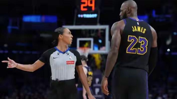 湖人4巨头齐爆发，詹姆斯里程碑，还有6个不争事实