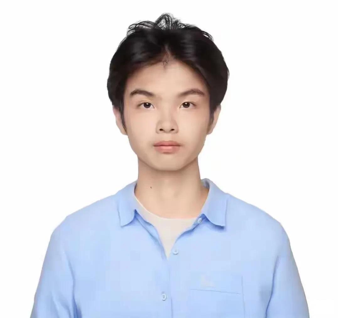 17岁的少年罗嘉棋，为救60多岁的婆婆溺水身亡。婆婆得救了，小小年纪的他却将生命