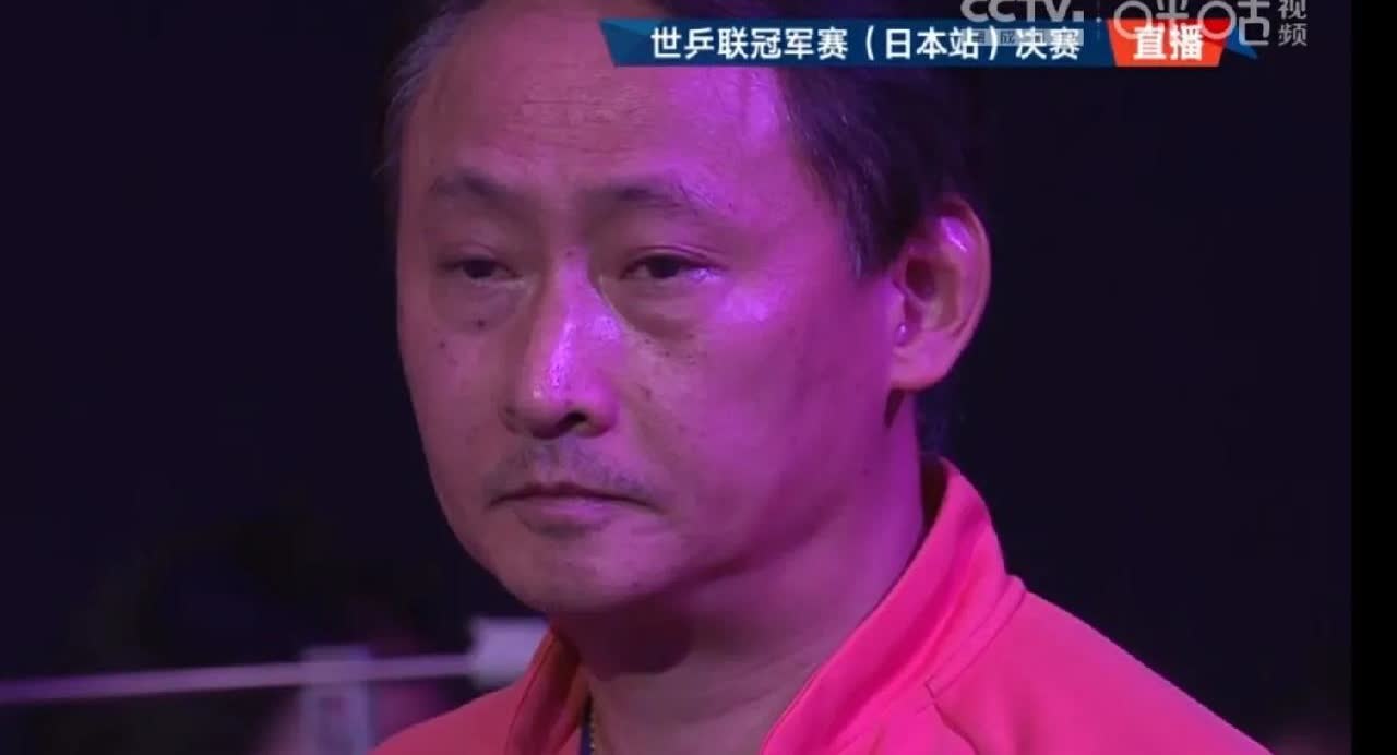 可怜的张本智和一家！赢球了中国人骂他们家！输球的日本人骂他们家！成绩不好中国人也