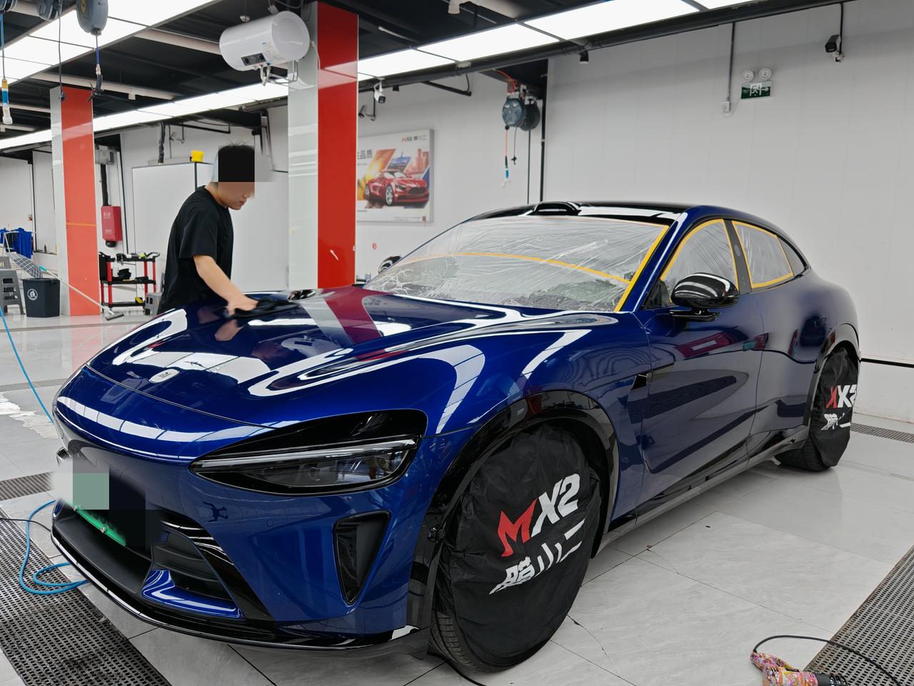 小米yu7开回家了