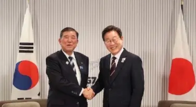 李在明：“慰安妇协议是国家承诺……推翻并不妥当”

韩国总统李在明就慰安妇协议、