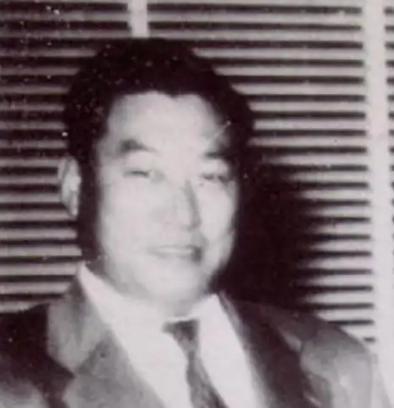 [太阳]1954年，有个叫藤并猛的日本间谍，天天在香港中国银行大厦喊：“毛泽东万
