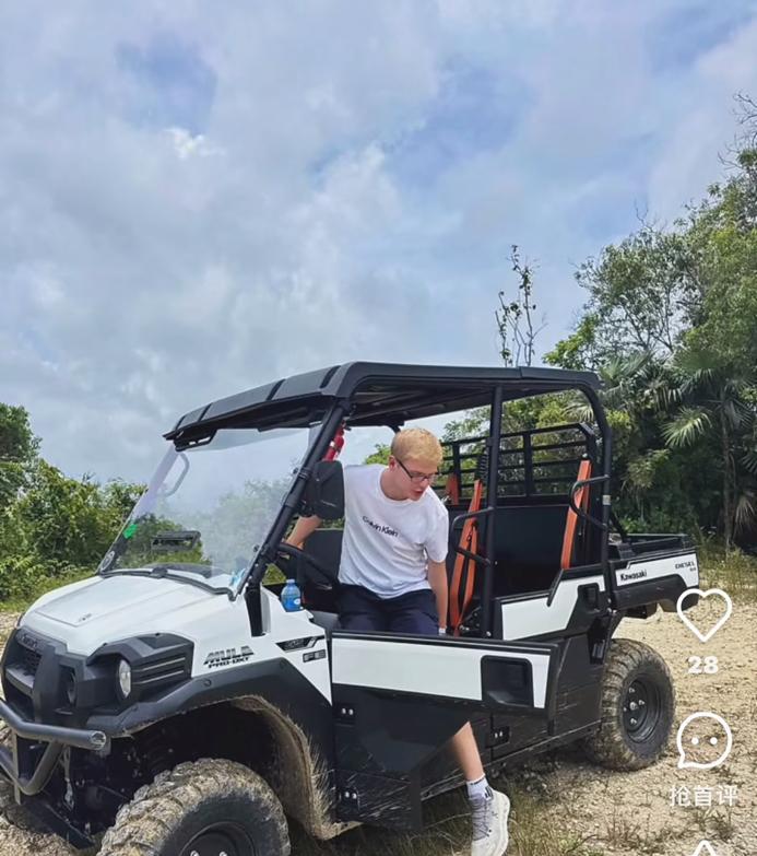 奥运积分战前两周，他跑去加勒比海晒太阳！
网友炸锅：这是躺平还是开挂？
小勒布伦