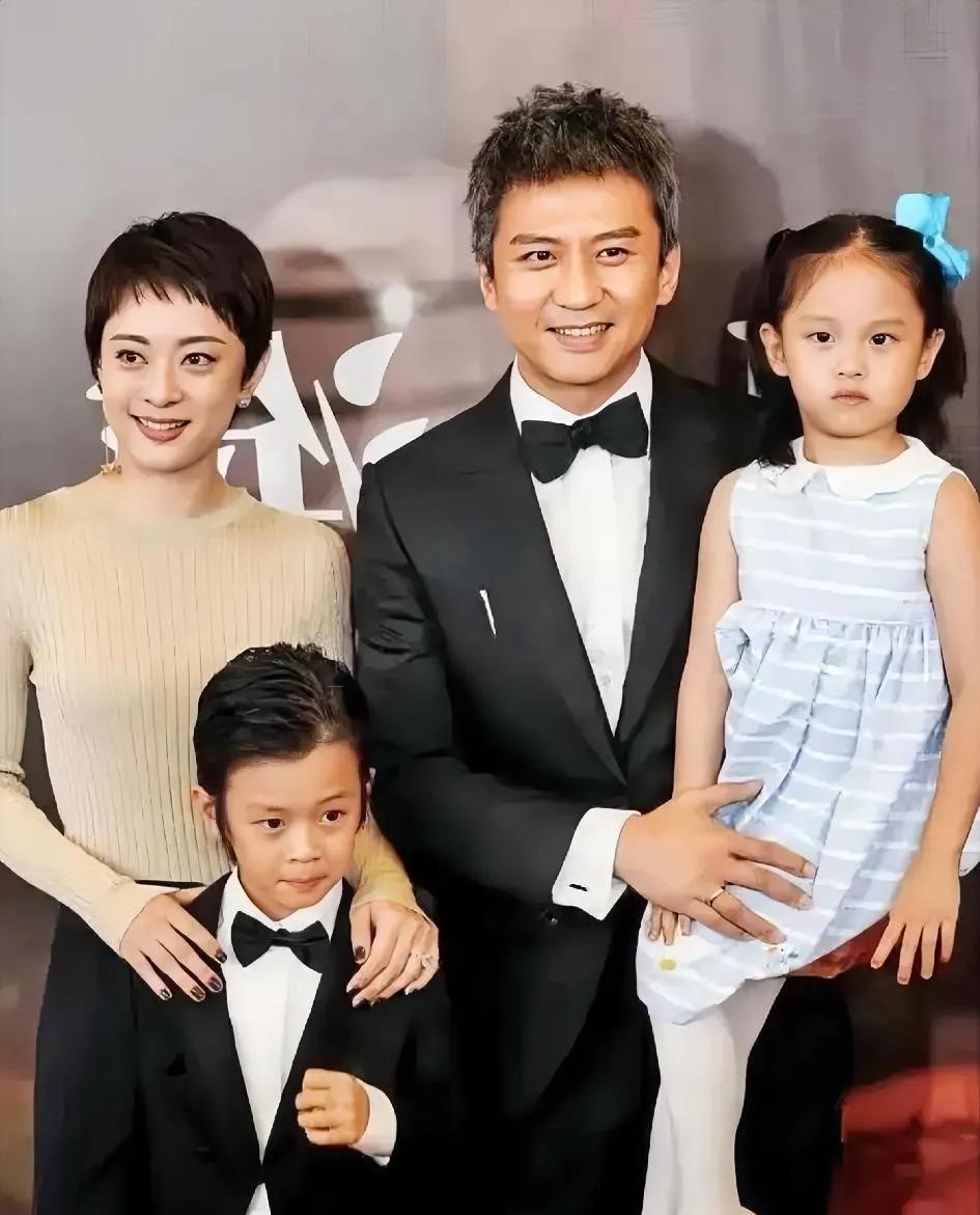 全网现在最幸福的就是孙俪吧？
不是因为蛮好的生活收视率很高
也不是因为胡曼黎这个