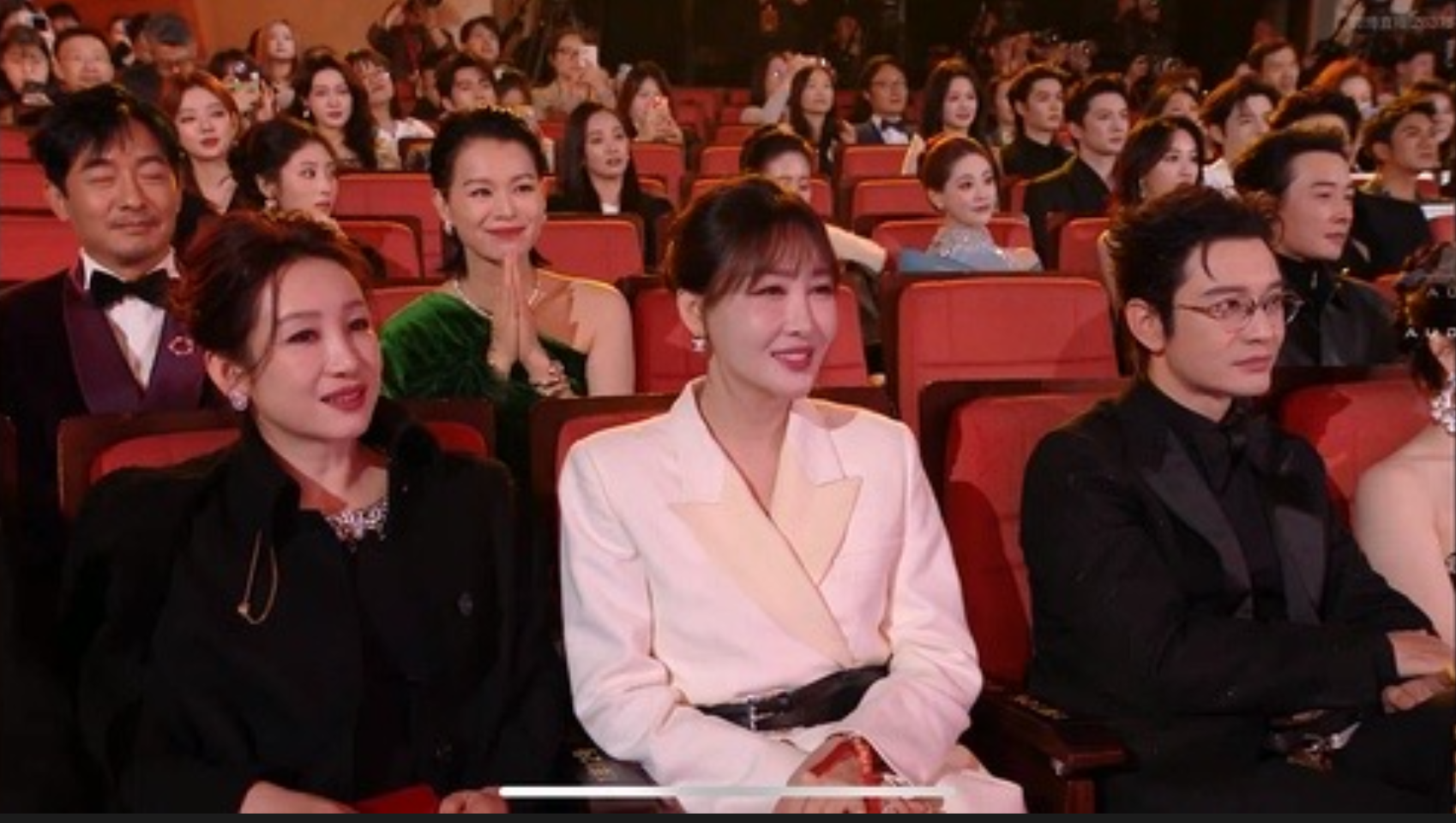 内娱连续两场红毯，让短剧长身玉立的“霸总”们，真实身高现原形