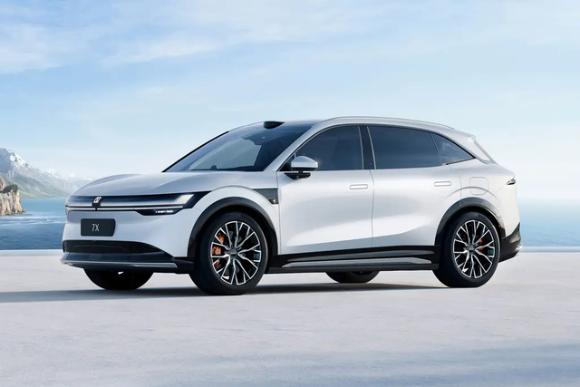 小鹏g7对比极氪7x
又到试驾的季节，现在周末有时间就去汽车城，毕竟很多新车发布