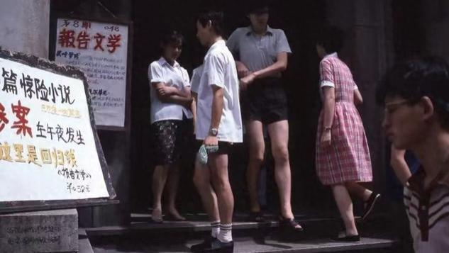 母亲喊我五一回家团聚，餐桌上提出三个要求，吓得我连夜开车逃离