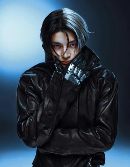 这个造型很雷霆 但我女是建模脸 我反而觉得还不错之 ​​​