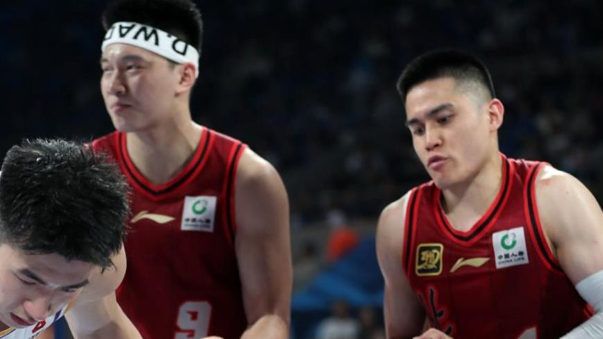 北京回应曾凡博签篮网！全力支持，健康赴美！