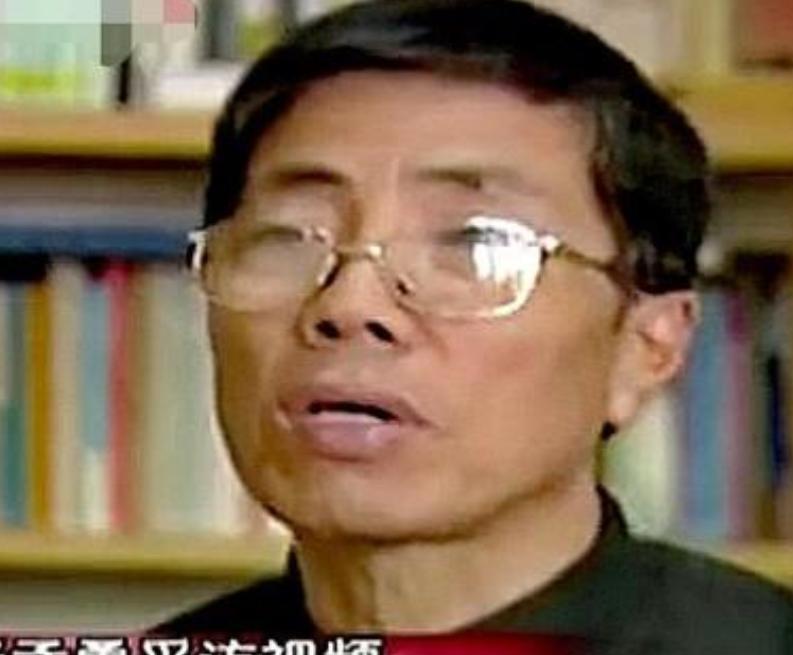 2000年，哈尔滨26岁小伙意外去世，他的心脏移植到了一个60岁的老汉身上，自从
