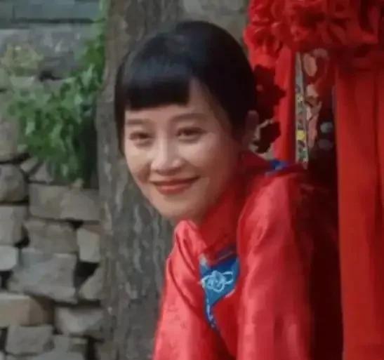 #秋天的第一张照片#
蓝盈莹这演技真的藏不住！哪怕演配角，也总能靠扎实的功底把角