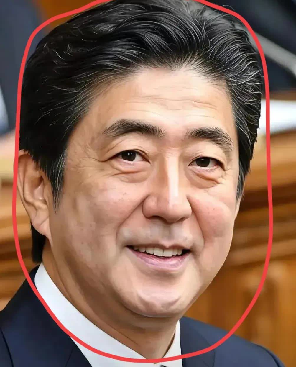 就在刚刚！
日本首相石破茂在2025年8月2日发表的重要谈话中宣布，不打算发表
