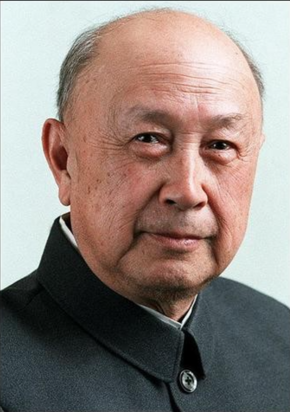 1964年，一个知青在看钱学森的论文时，发现方程推导错了，就给钱学森写信，谁知钱