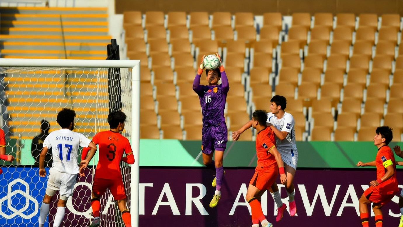 “圣李昊”！0失球把防守做到极致，U23国足闯进4强书写全新历史