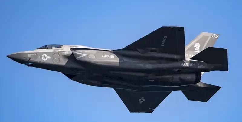 中国管制镓、锗出口，F-35采购惨遭美军“腰斩”！
中国对镓、锗等关键矿产的出口