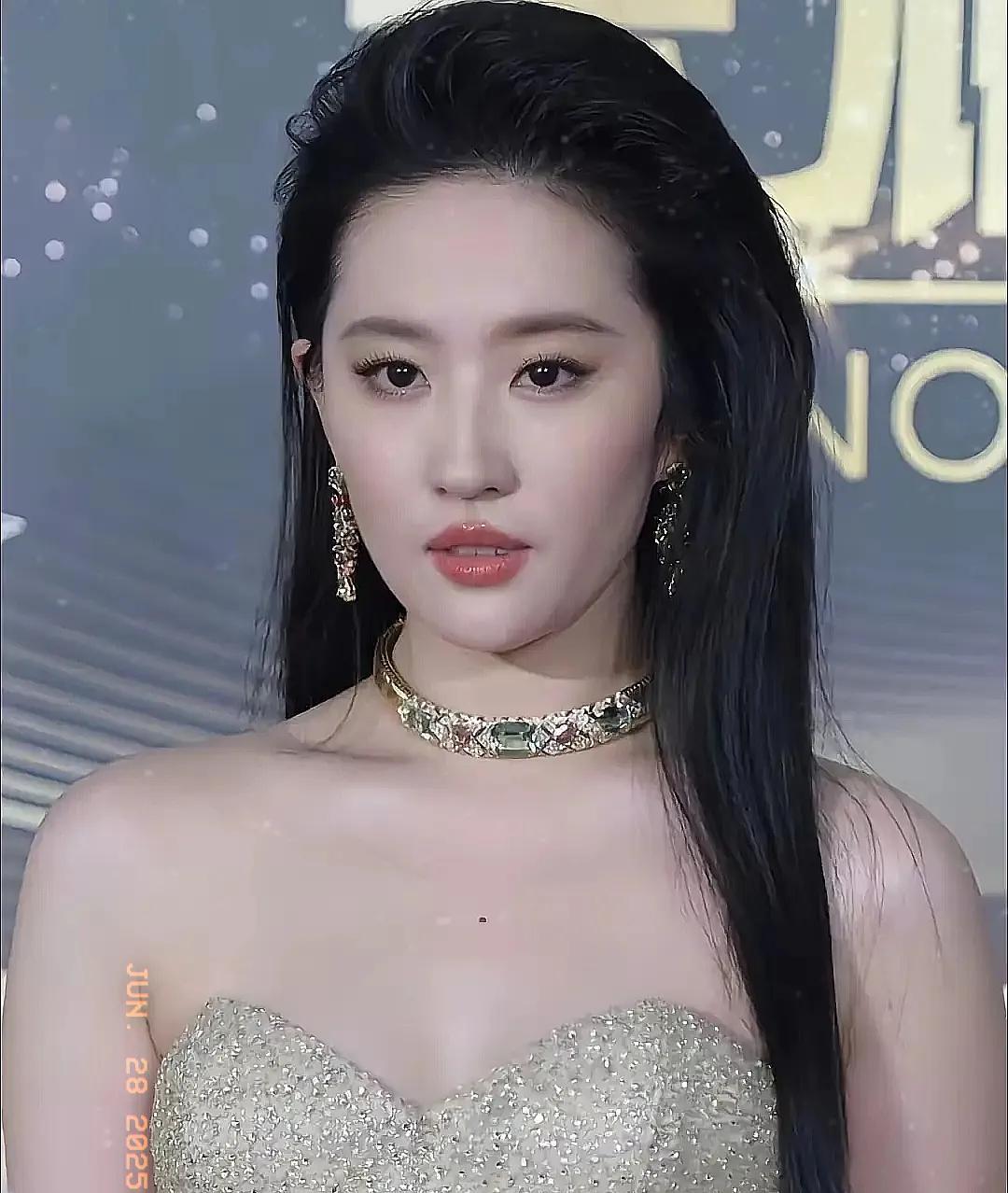 刘亦菲痛失白玉兰最佳女主角，不是因为她演技不好，也不是因为她是美国国籍，而是因为