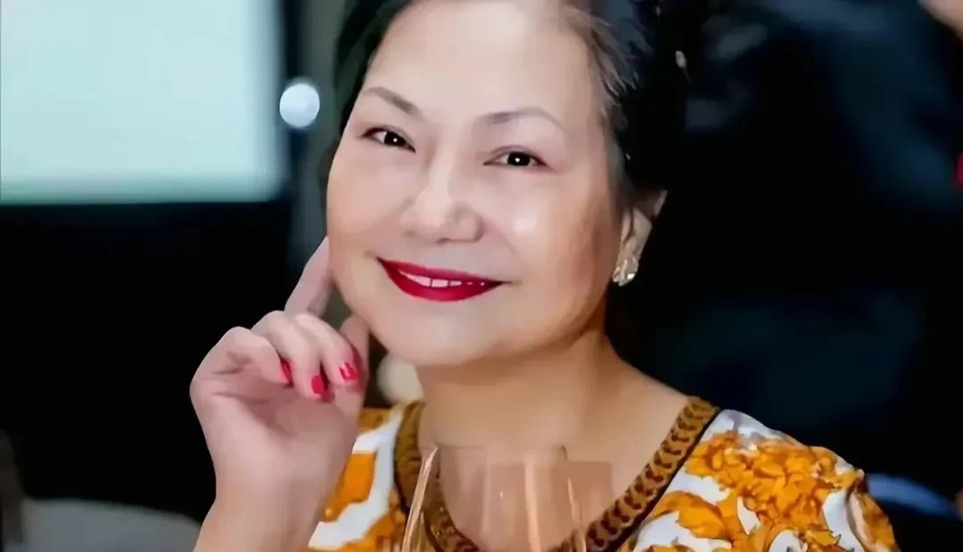 大S母亲指责汪小菲虐待女儿











大S走了，她妈妈黄春梅却炸了锅