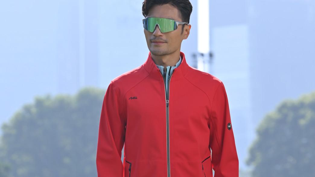 高尔夫新年穿搭分享：红色系点亮果岭，开启鸿运一年