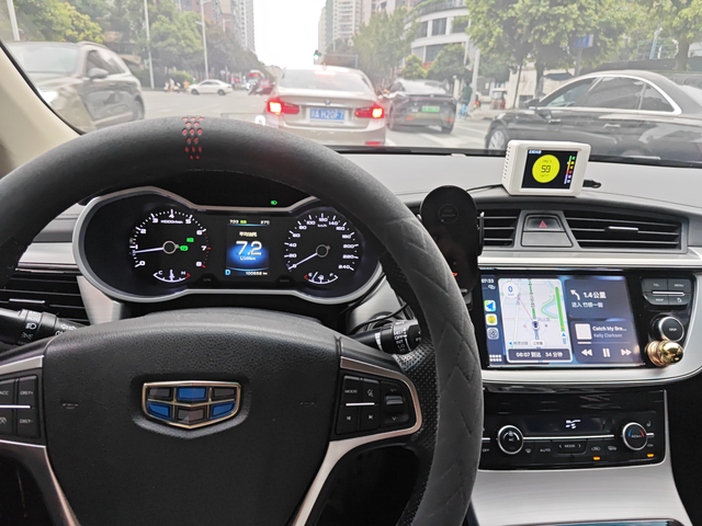 各位彭于晏们的“豪车”还在开吗？
17款帝豪1.3T DCT版本，第一批老车主，