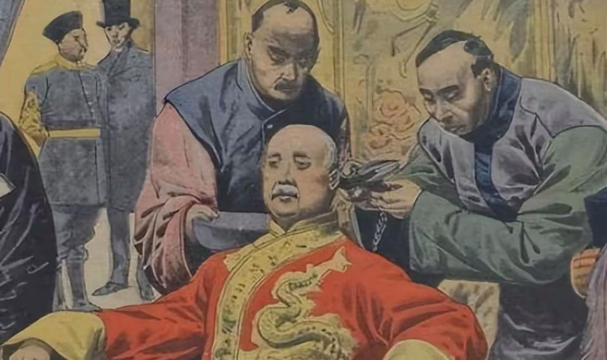 袁世凯家族，妥妥的晚清豪门。
叔祖袁甲三，文武双全，官至漕运总督，妥妥的人生赢