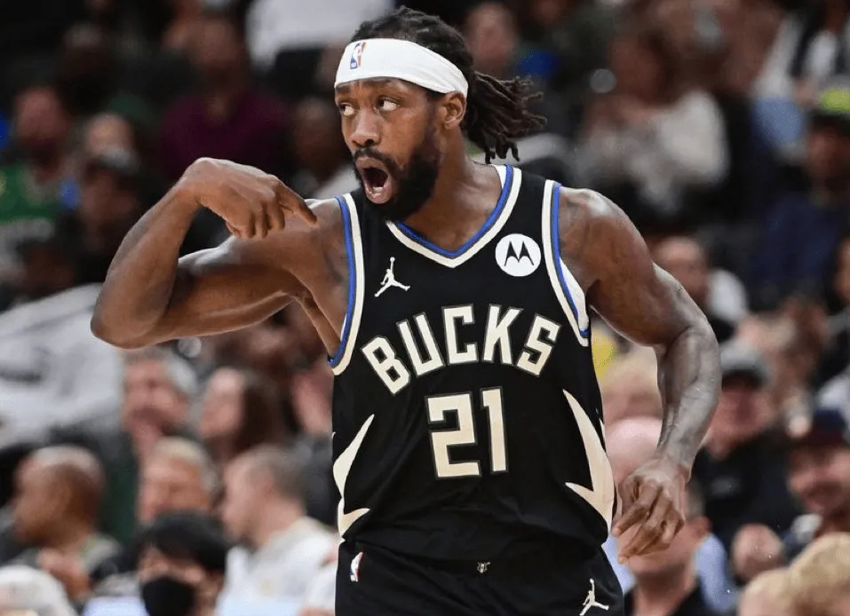 近日，前NBA球员帕特里克-贝弗利在与网红N3on的直播中透露，他差点与火箭签约