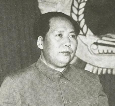 [太阳]新中国成立后，反革命分子依然猖獗，毛主席说：“除恶就是行善，”不镇压反革