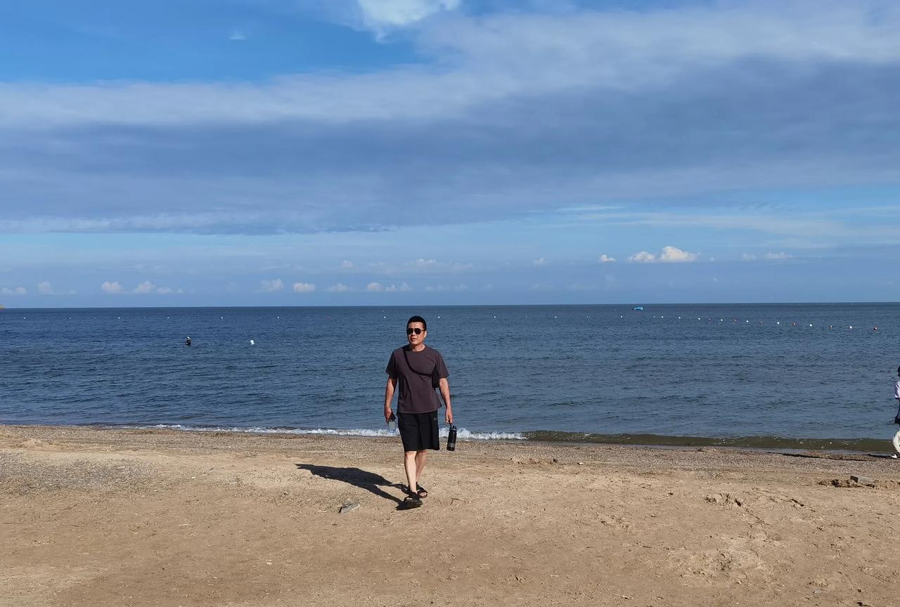 从大连旅游回来了，我最真实的感受就是快乐，放空自己，身心舒畅。把钱花在旅游上，别
