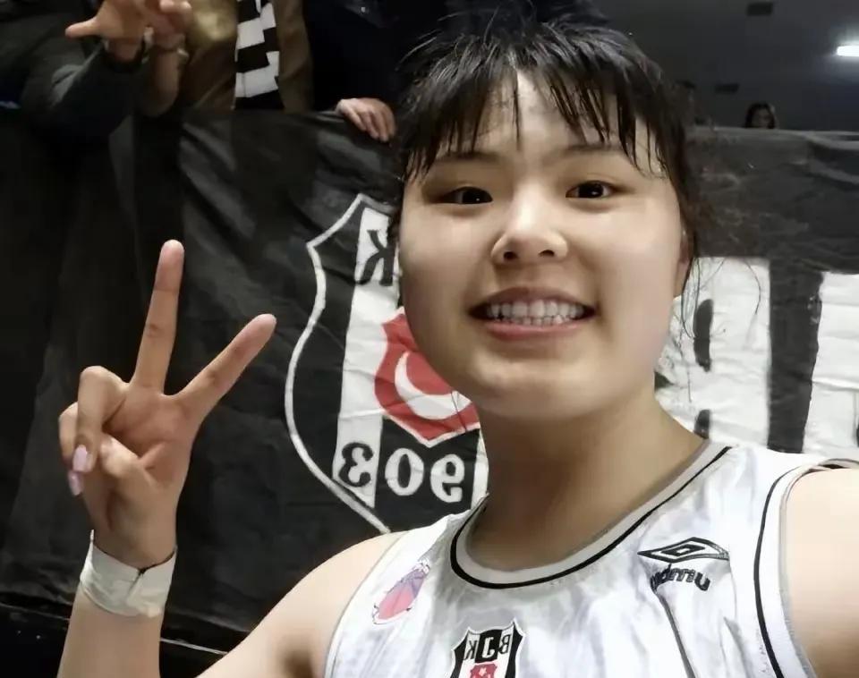 女篮这三名老将，若有两人再回家队，已经女篮26年女篮亚洲杯可称完美了，也是理想的