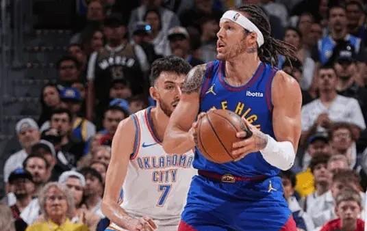 #NBA# 约真把戈登当兄弟，塞尔维亚一起看赛马，和戈登一样也签361，最近采访