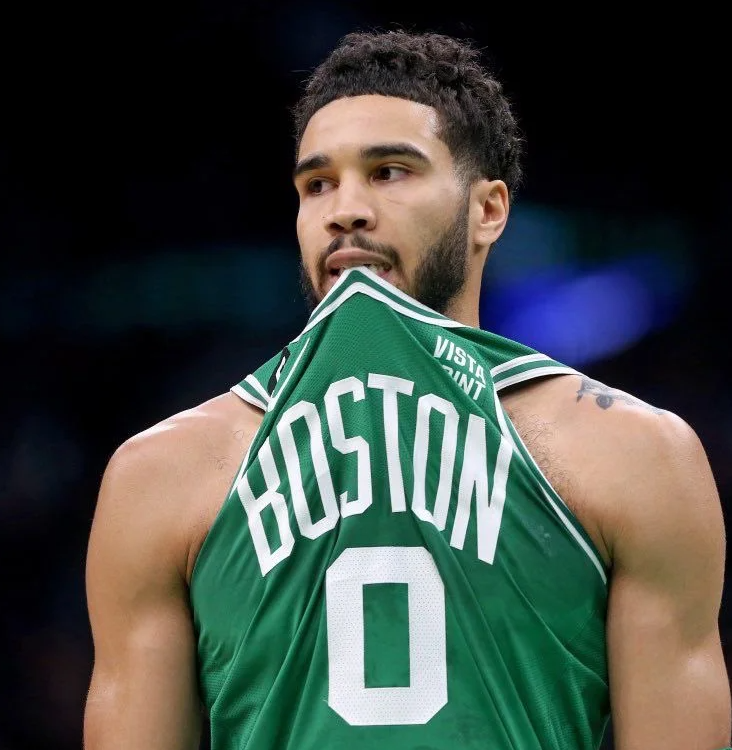 根据之前的报道，NBA各支球队都公布了新赛季的比赛赛程。
值得一提的是，凯尔特人