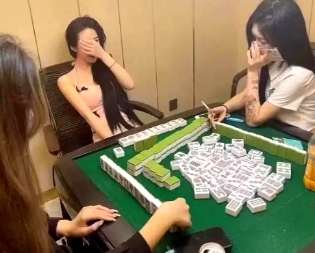 完全没想到后续发展！

广西，已婚王女士瞒着丈夫，接受了郭先生的麻将邀请。

没
