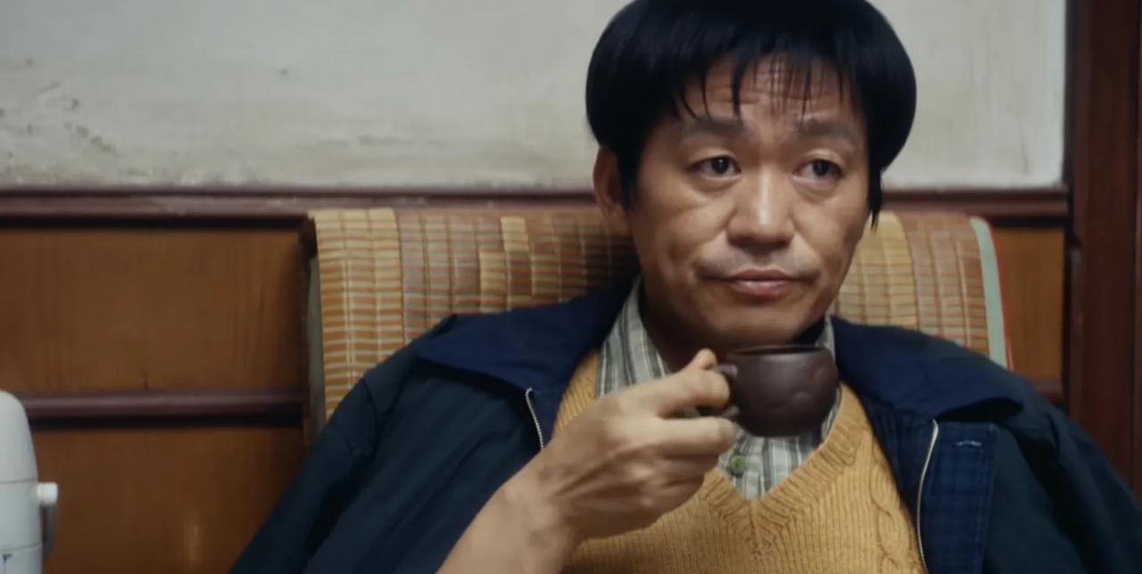 《棋士》高淑华真的没说错，崔业的眼中只有棋，一点都不懂他。
崔业一直认为高淑华想